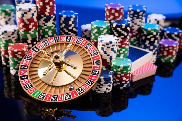 jelas 777 app interface showing live-dealer tables and football markets on mobile